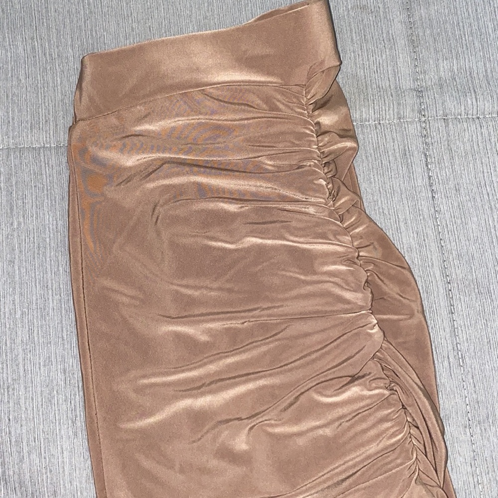 Pretty Little Thing Ruched Leggings Nude😍🤤 - Picture 6 of 7